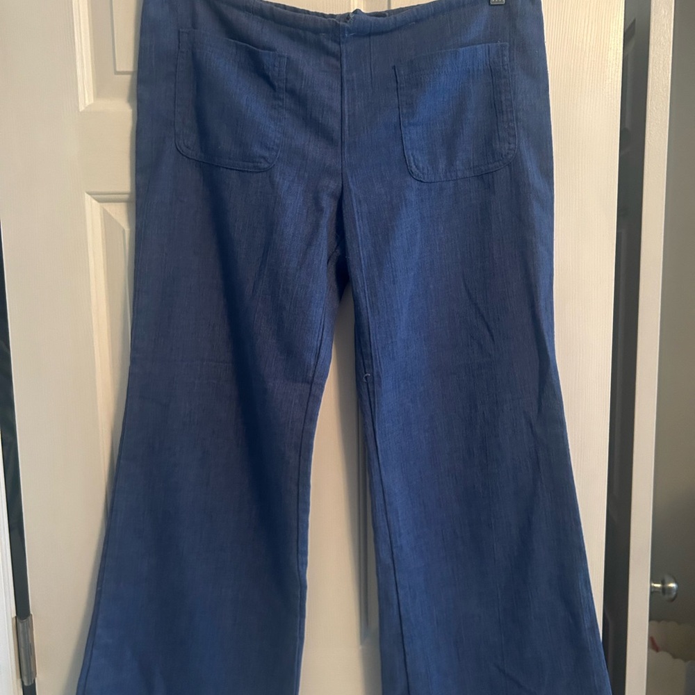 Retro Women's Wide-Leg Blue Jeans